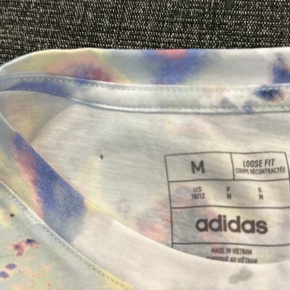 adidas Girls' Short Sleeve Printed Loose Box Tee(Big Kid) - Picture 5 of 5